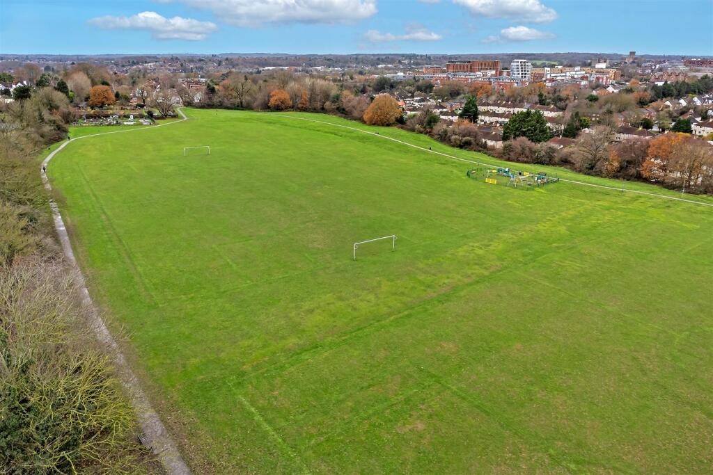 Additional image 20 of Barncroft Way, St. Albans