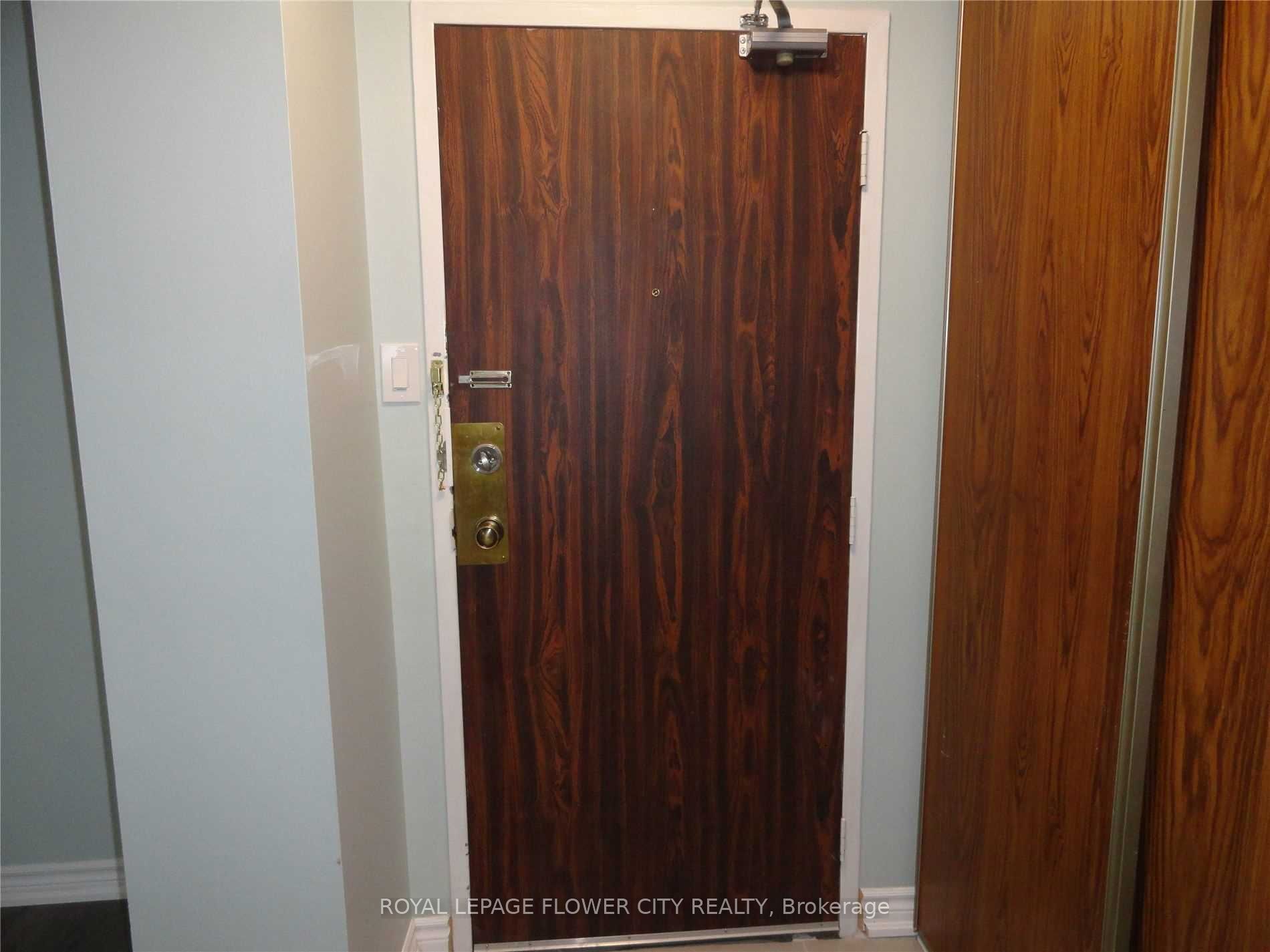 Additional image 4 of 2409-18 Knightsbridge Road, Brampton, ON, L6T 3X5