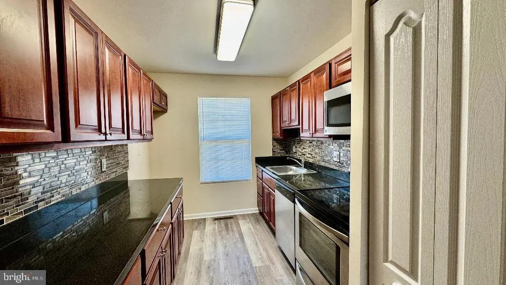 Additional image 4 of 422 Calburn Court, Bear, DE 19701