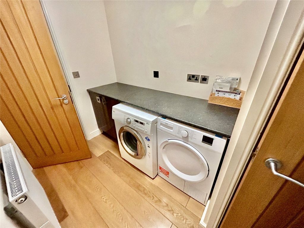 Additional image 11 of 3 bed maisonette for saleCadnant Road, Menai Bridge, Isle Of Anglesey LL59