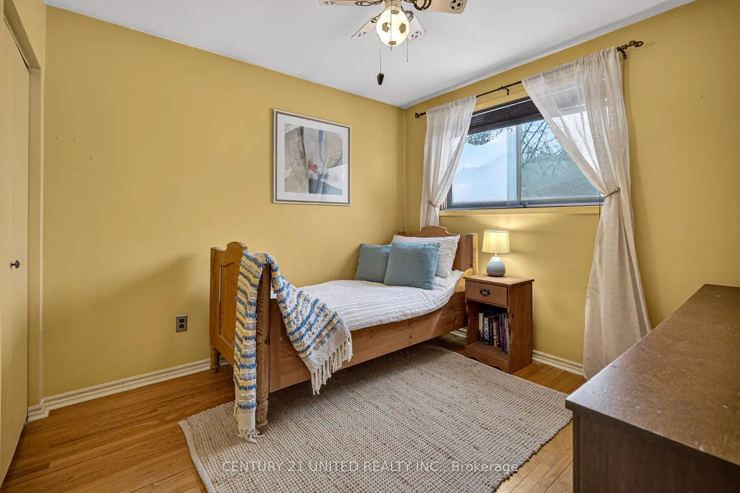 Additional image 13 of 794 Foxe Street