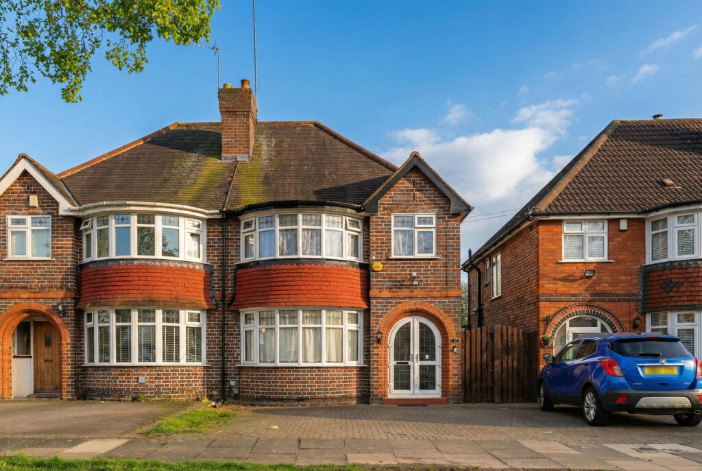 Lulworth Road, Hall Green