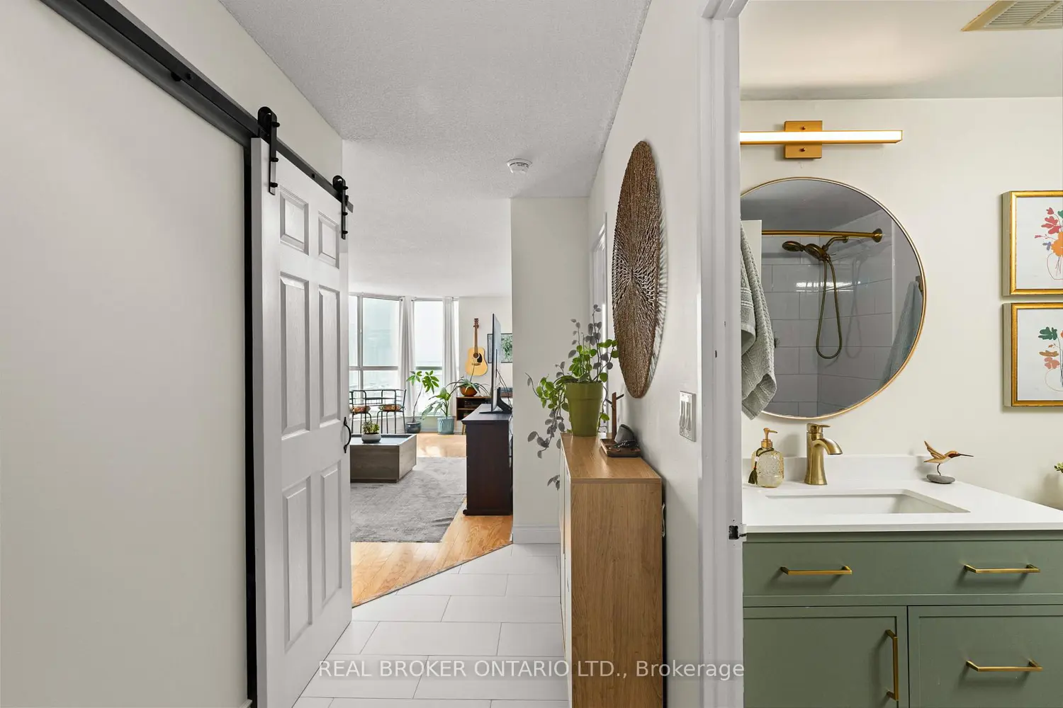 140 Dunlop Street 504