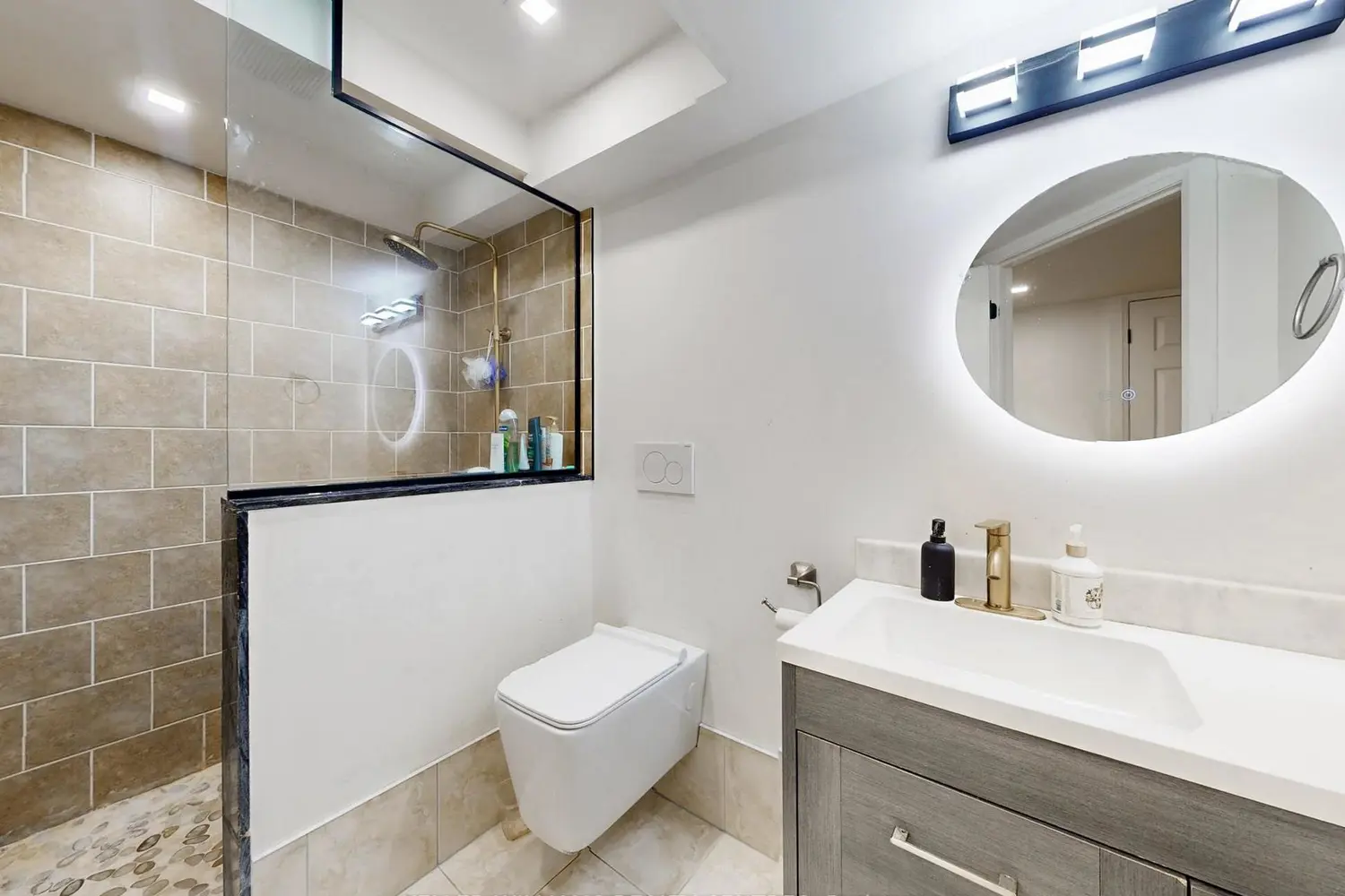 Additional image 13 of 19 Thrushwood Drive