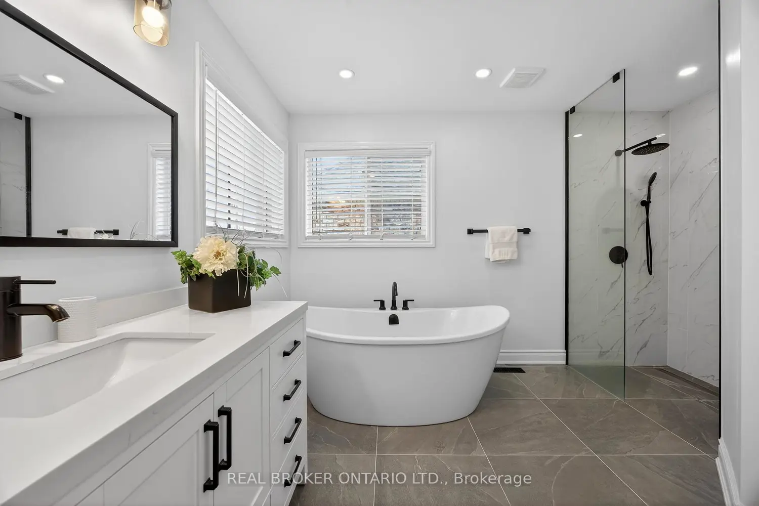 Additional image 6 of 144 Sovereigns Gate