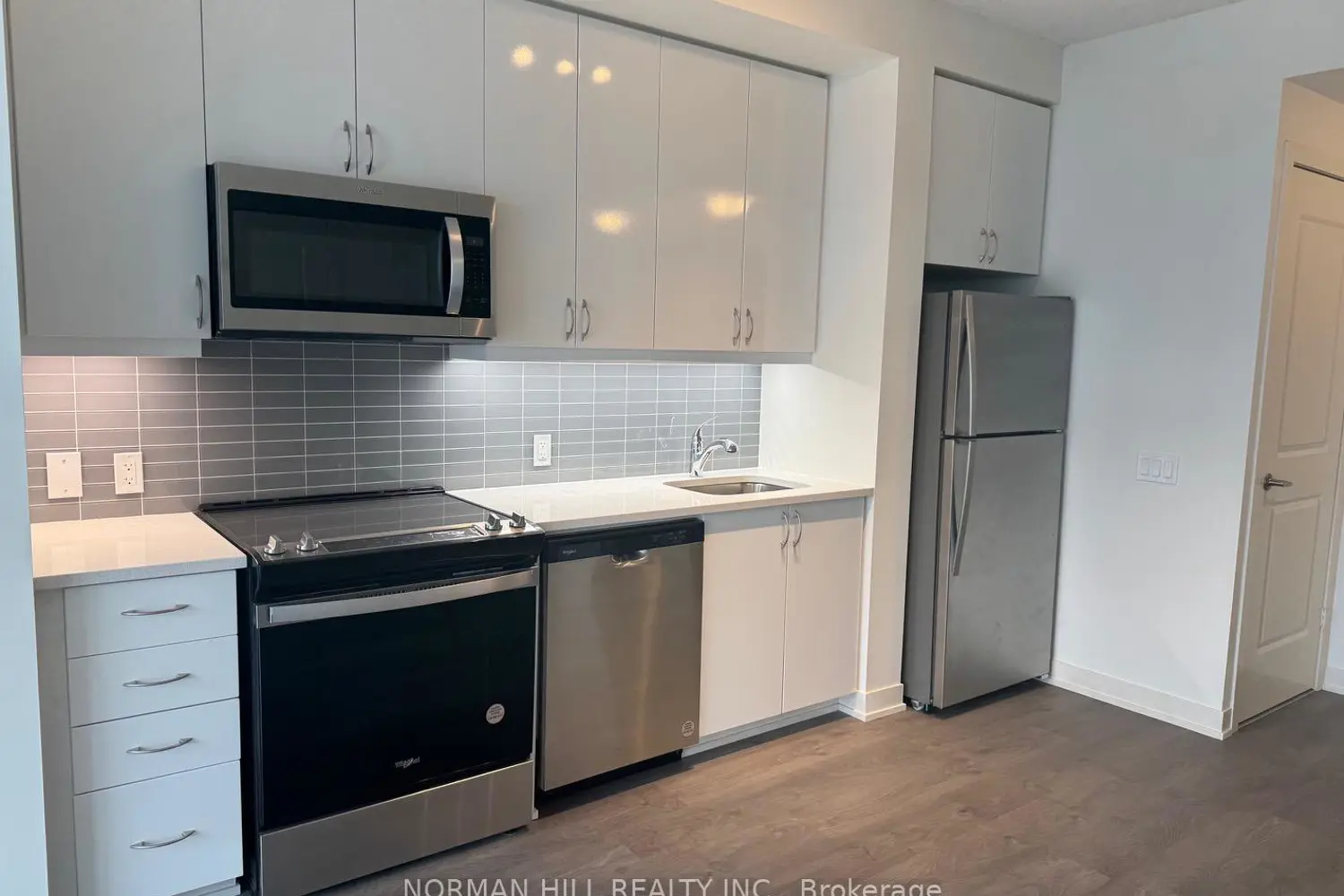 Additional image 11 of 4955 Yonge Street 2916