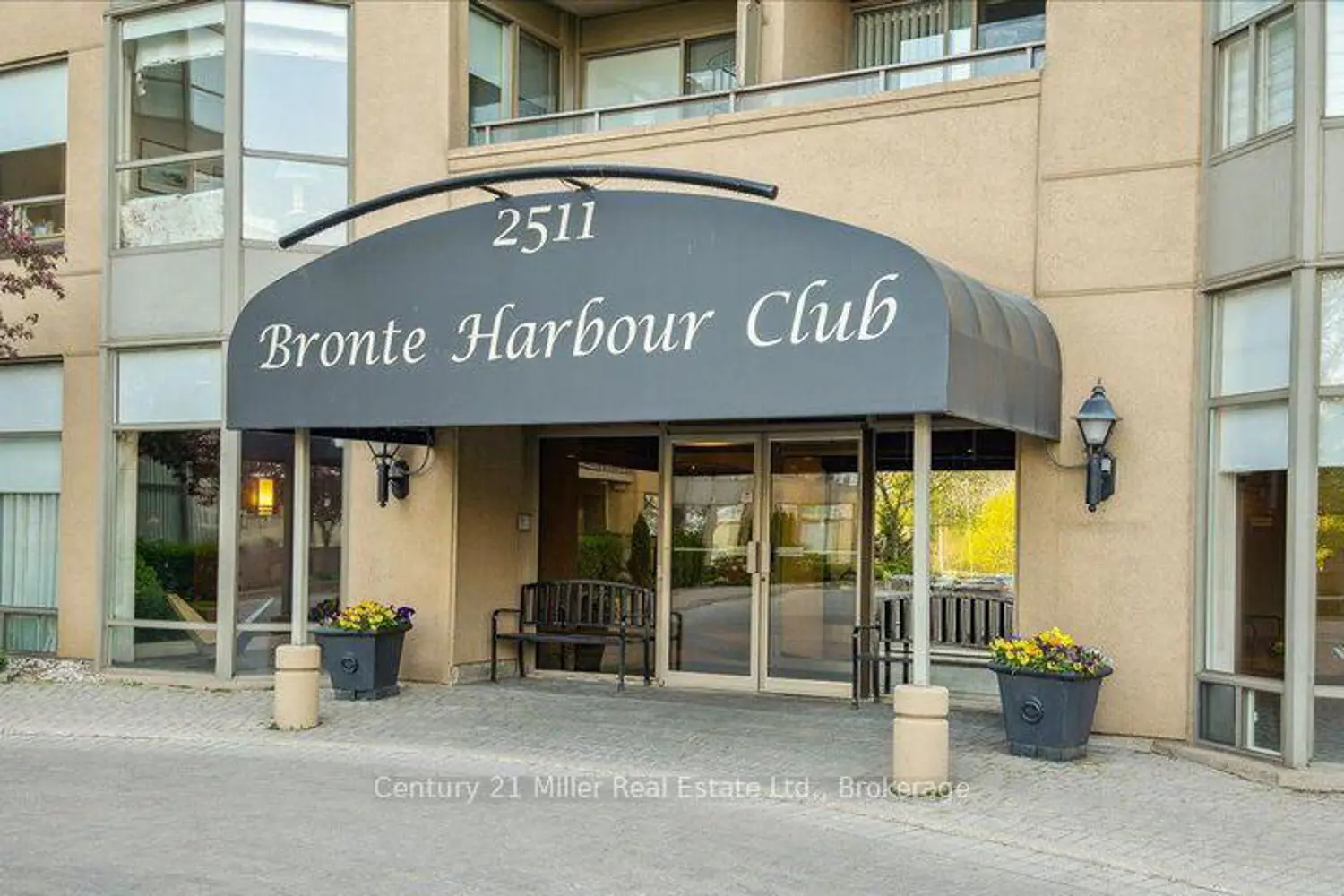 Additional image 2 of 2511 Lakeshore Road 319