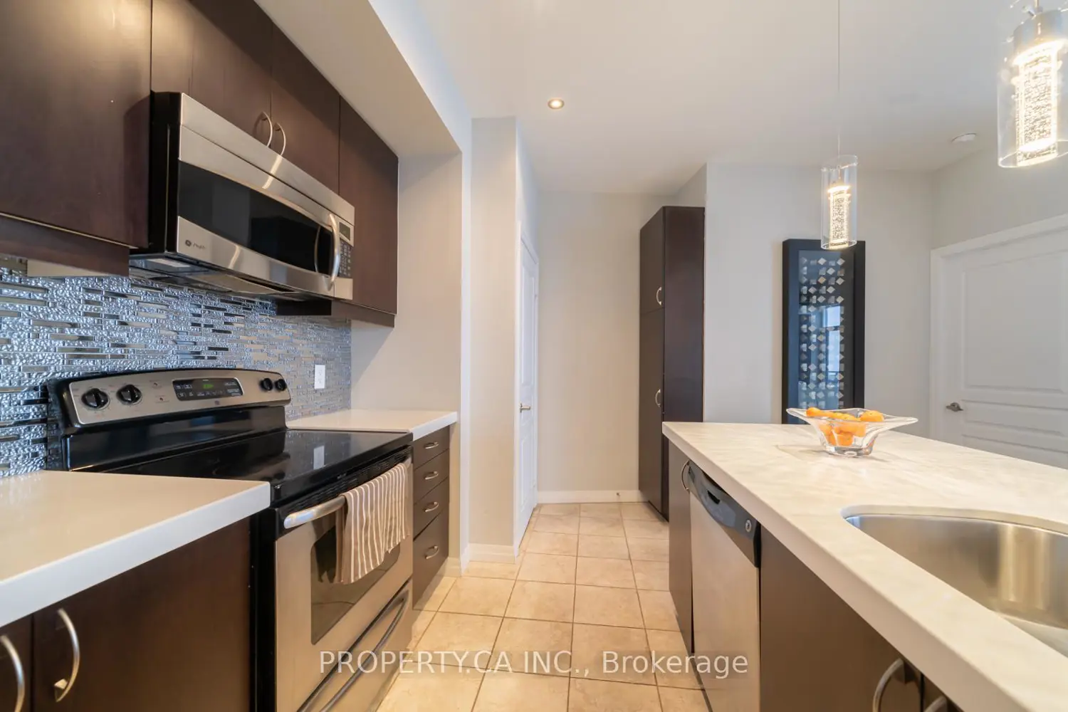 Additional image 7 of 223 Webb Drive Ph3504