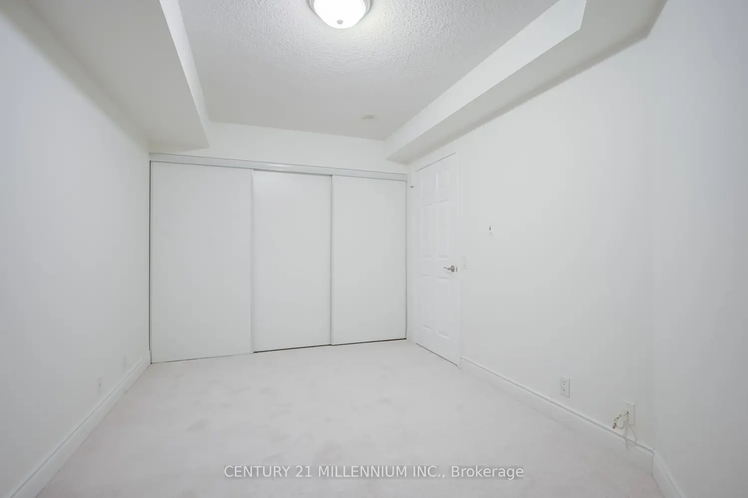 Additional image 18 of 80 Harrison Garden Boulevard 1215
