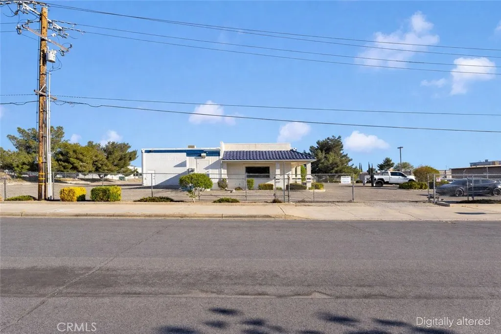 Additional image 25 of 15328 Bonanza Rd, Victorville, CA 92392