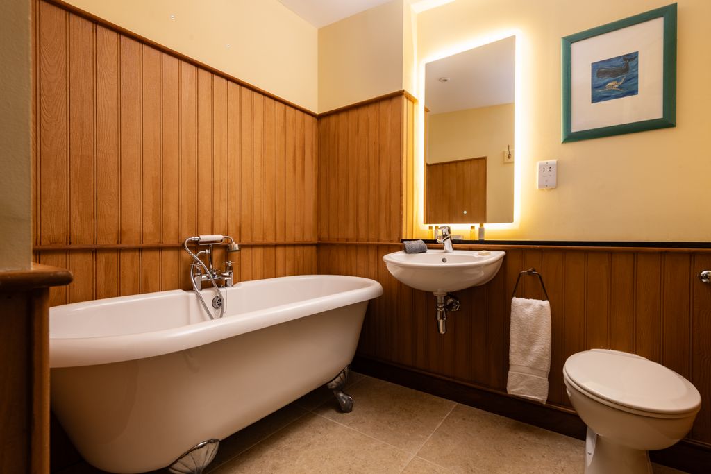 Additional image 20 of 2 bed flat for saleThe Highland Club, St. Benedicts Abbey, Fort Augustus PH32