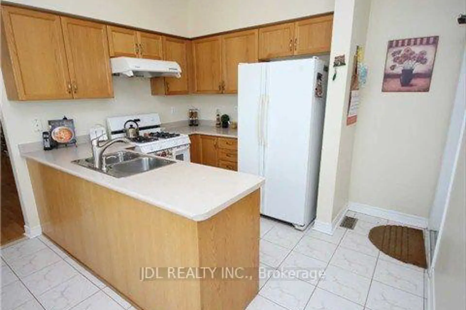 Additional image 2 of 1919 Bur Oak Avenue