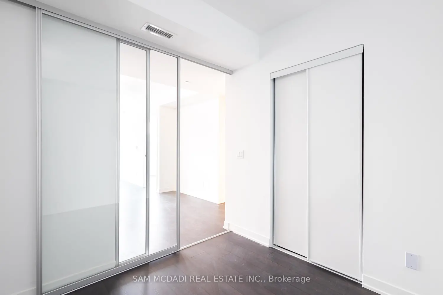 Additional image 10 of 319 Jarvis Street 1107