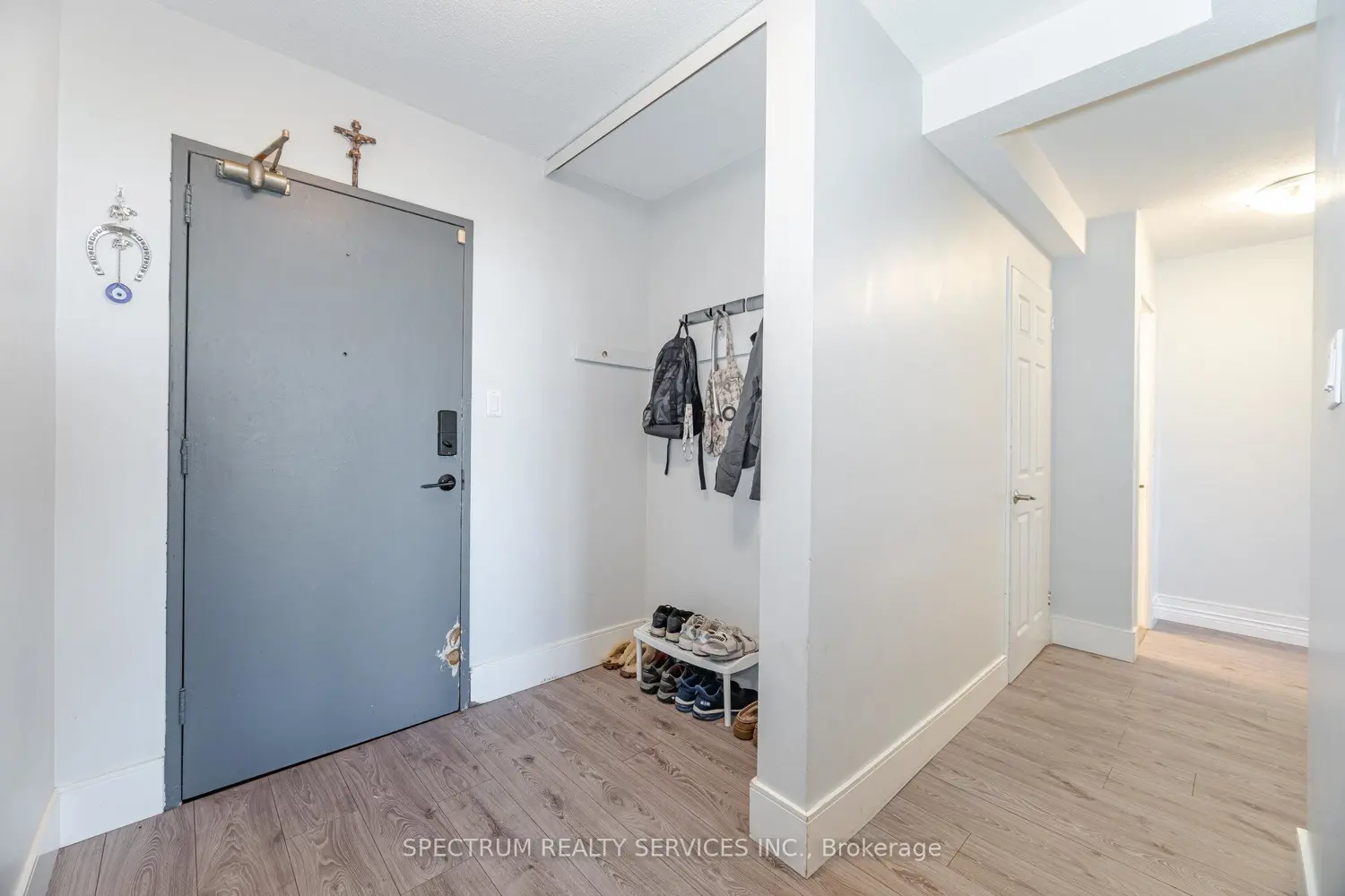 Additional image 4 of 85 Emmett Avenue 1210