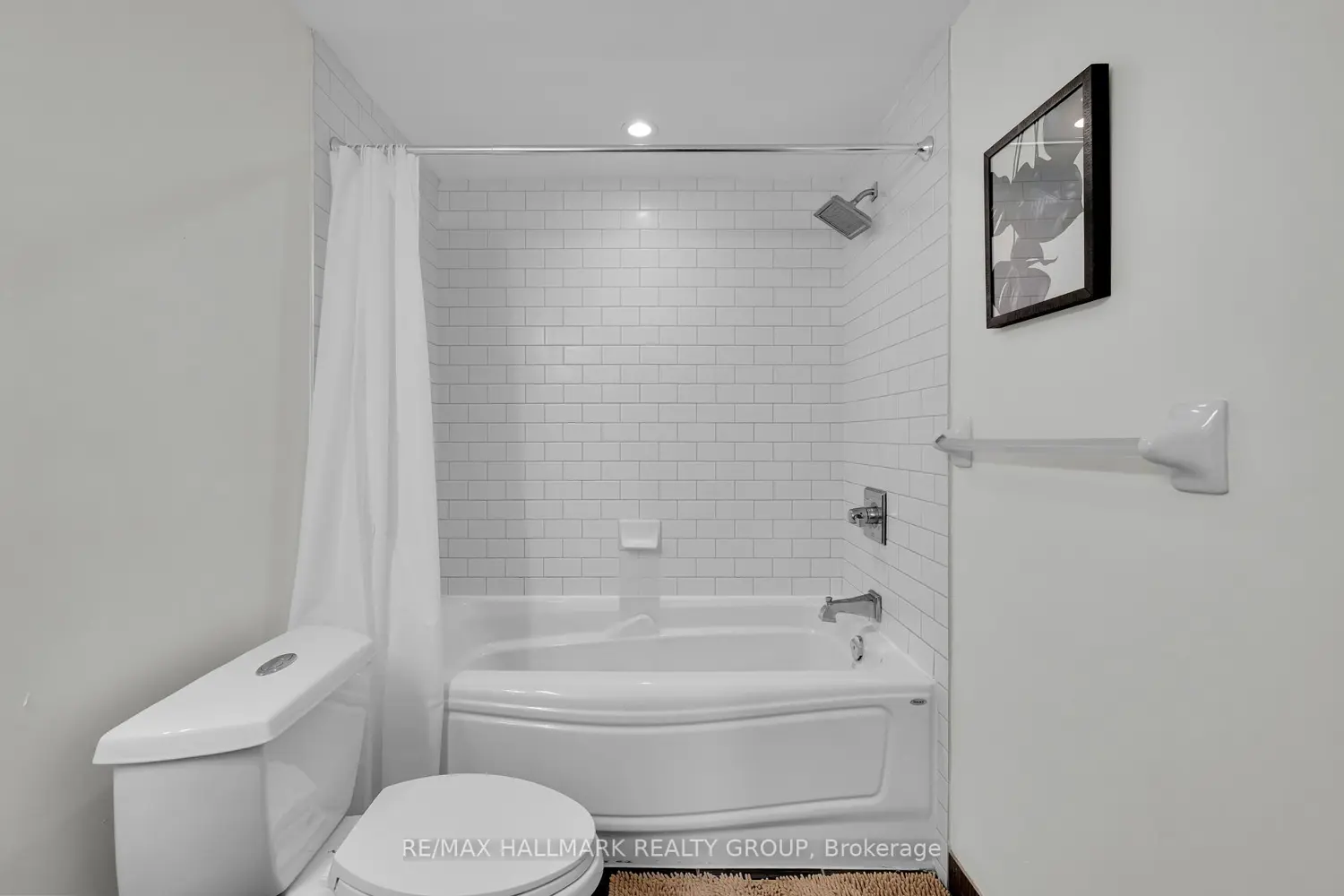 Additional image 18 of 390 Booth Street 106