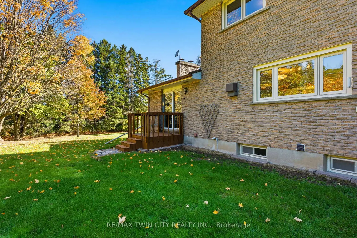 Additional image 10 of 24 River Road