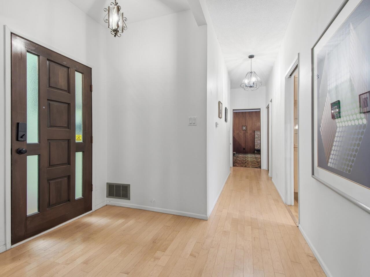 Additional image 2 of 533 Ascot Street, Coquitlam, BC, V3J 6H5