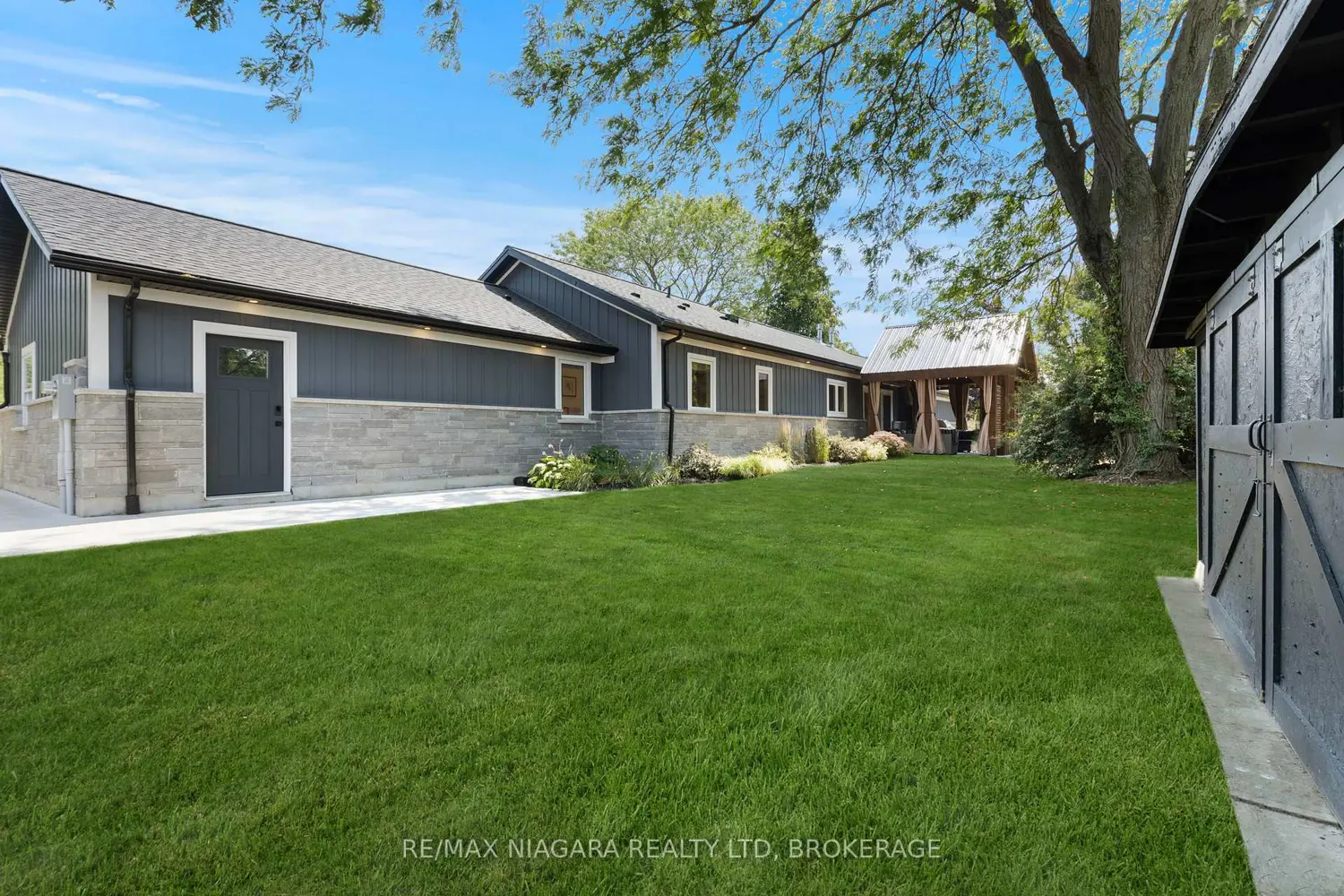 Additional image 14 of 3886 Glenview Drive