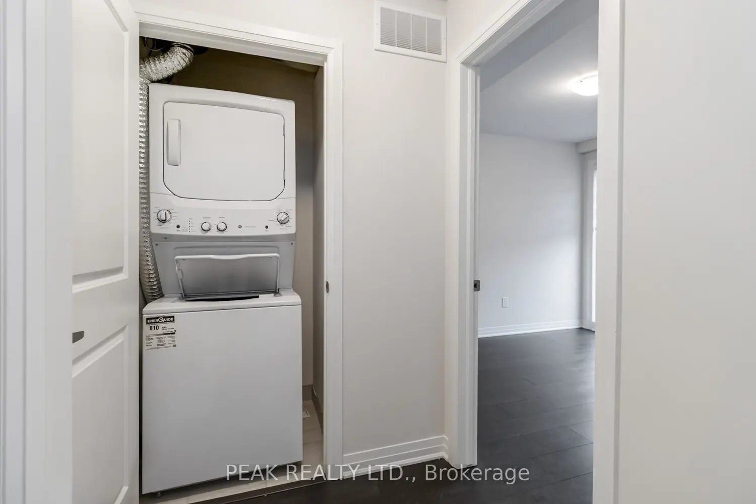 Additional image 10 of 2 Willow Street 60