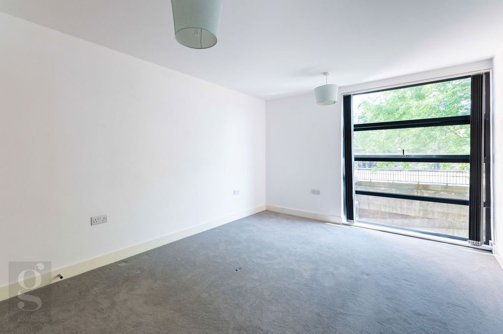 Additional image 16 of 2 bed flat for saleGreyfriars Avenue, Hereford HR4