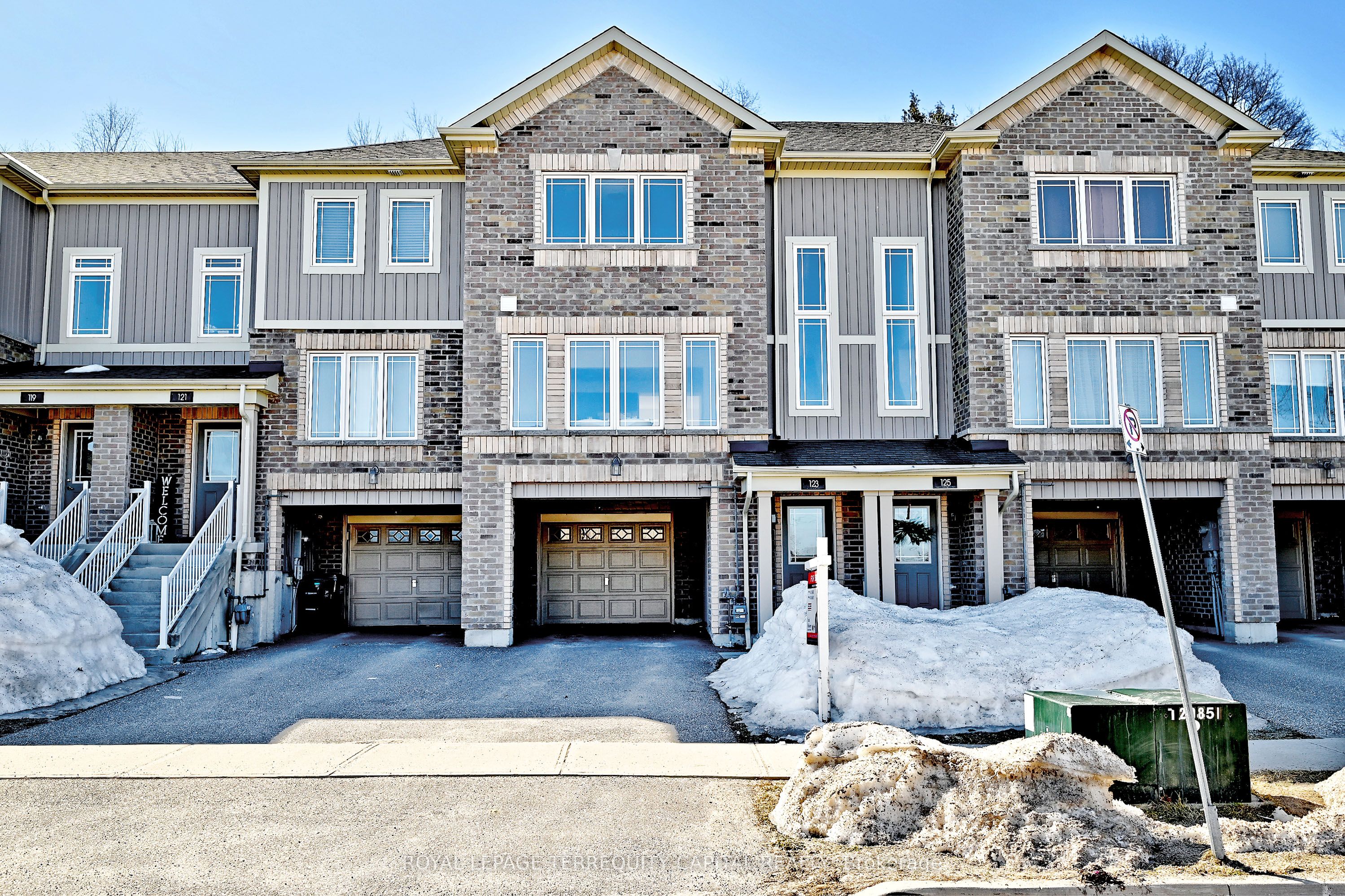 Additional image 2 of 123 Frank's Way, Barrie, ON, L4N 3J1