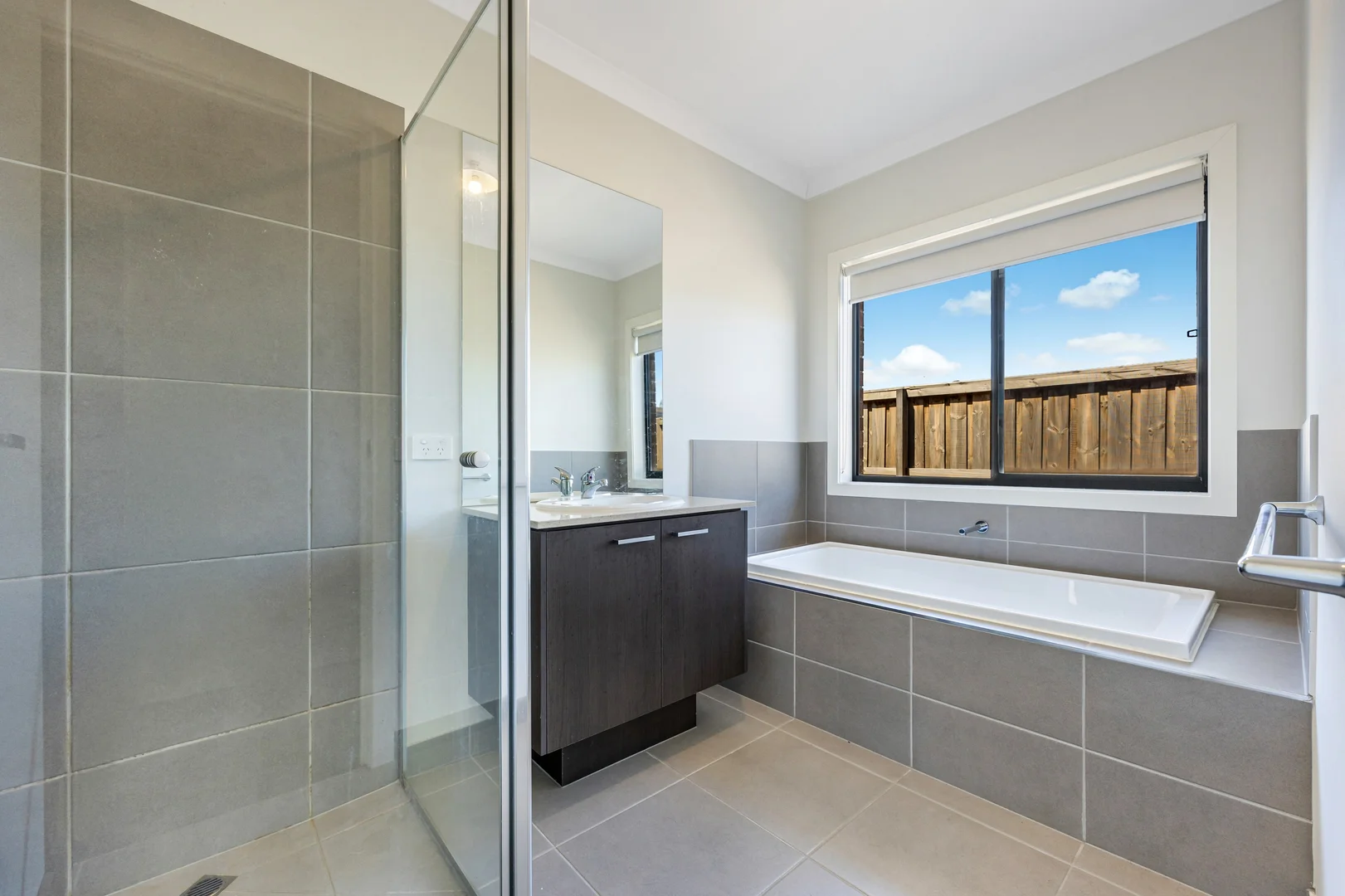 Additional image 8 of 8 Sunlight Avenue, Clyde North VIC 3978