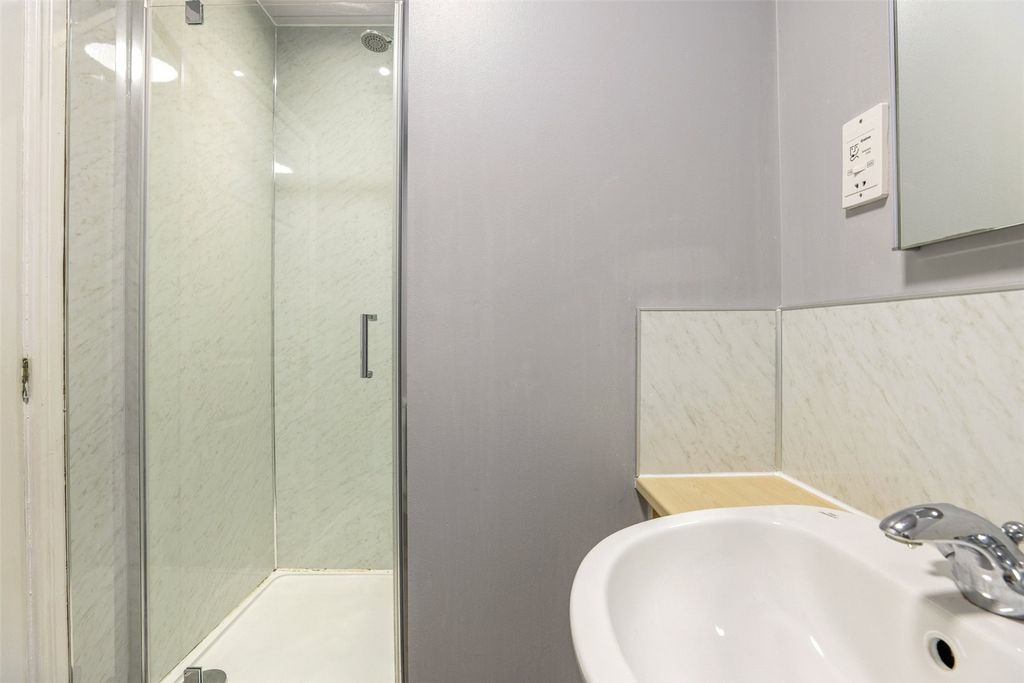 Additional image 10 of 2 bed flat for saleRoss Avenue, Perth, Perth And Kinross PH1