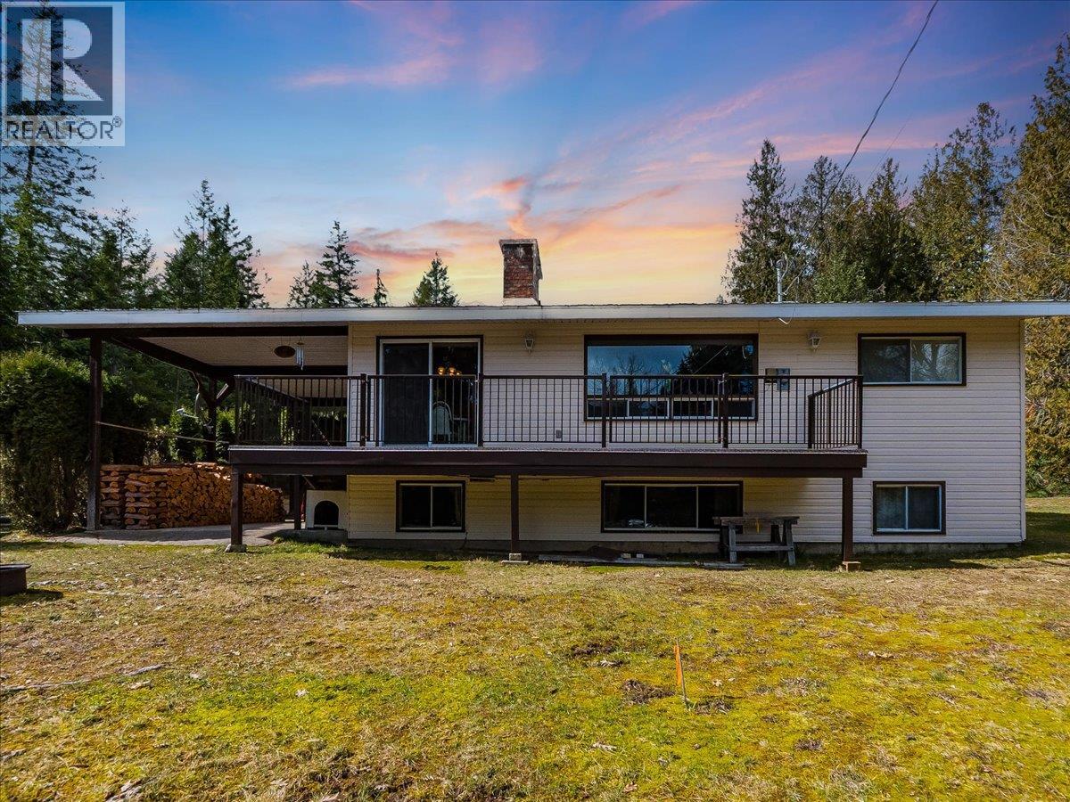 5641 Slocan River Road