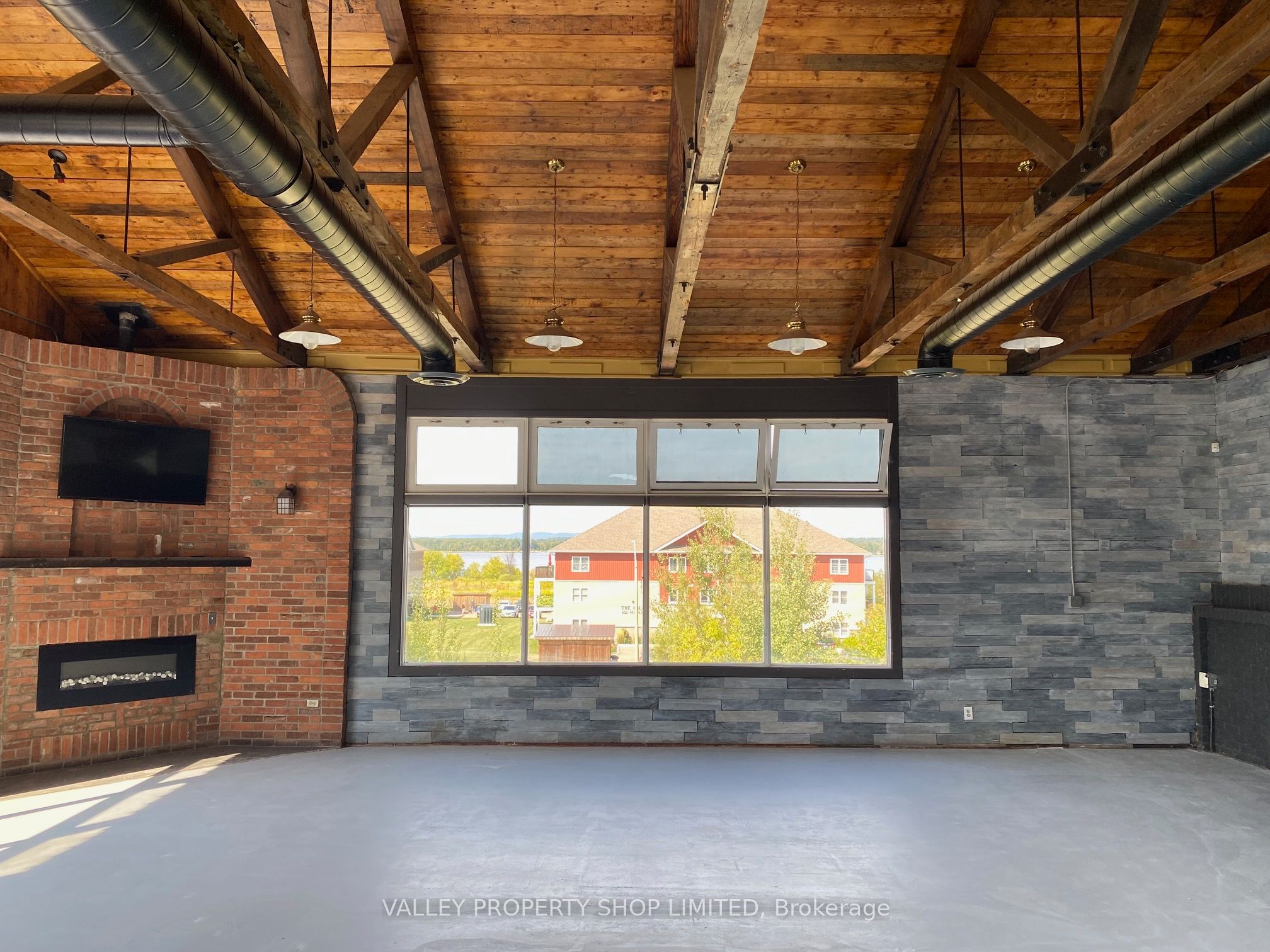 Additional image 6 of 207 - B Nelson Street, Pembroke, ON, K8A 3N1