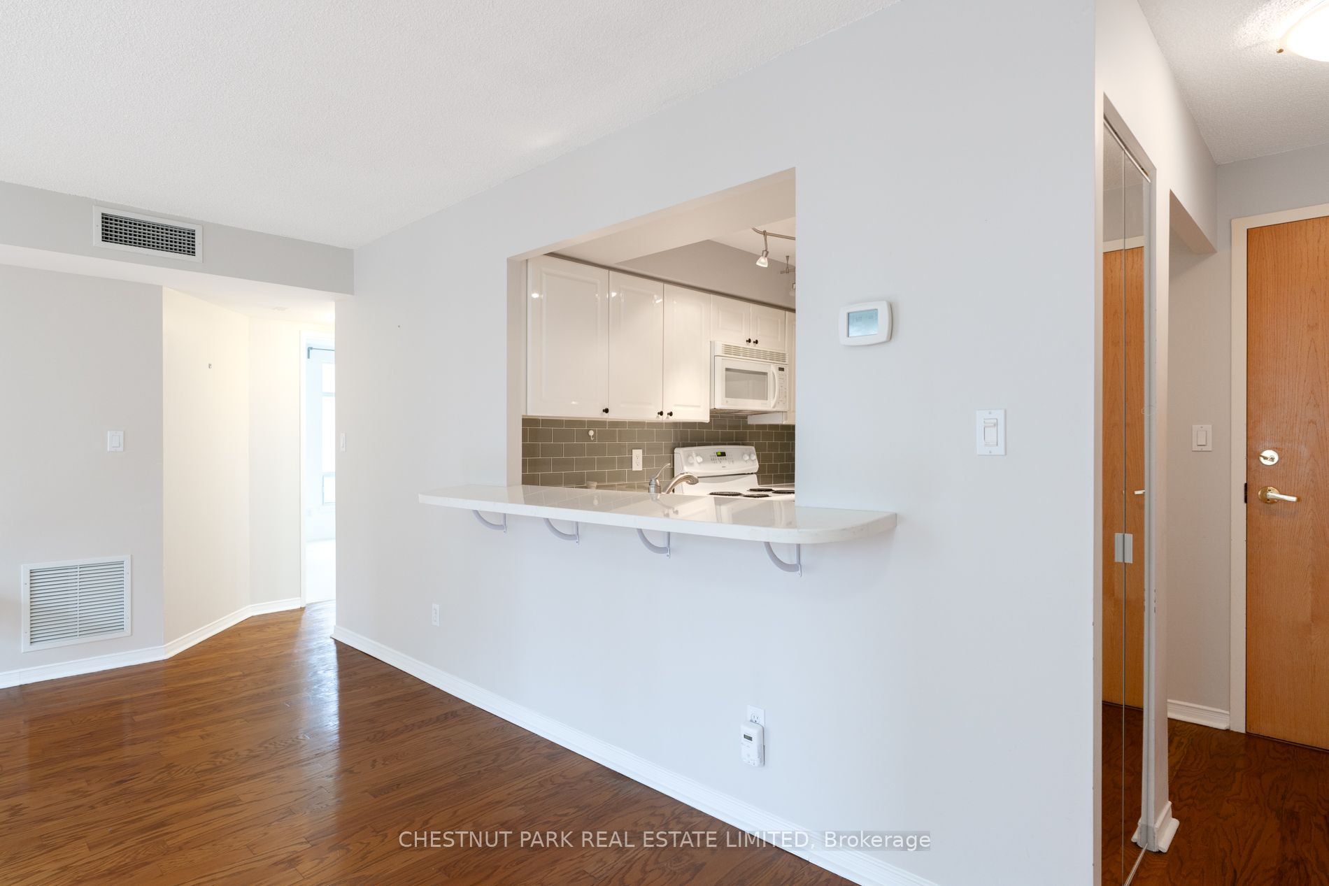 Additional image 6 of 502-99 Hayden Street, Toronto, ON, M4Y 3B4