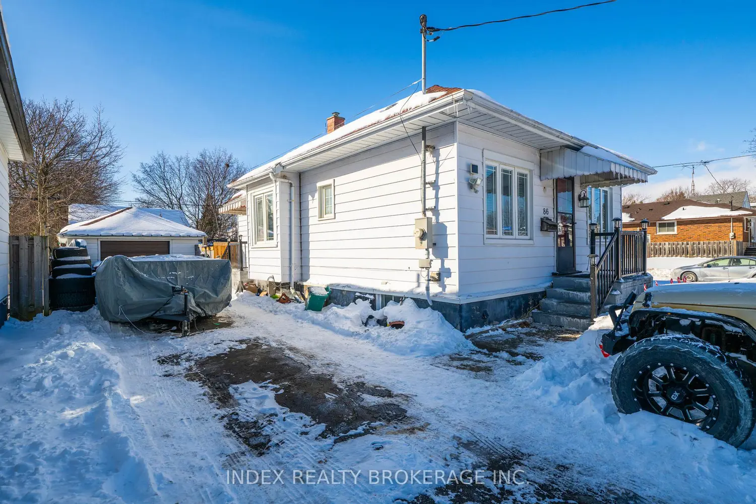86 Gibbons Street photo 2