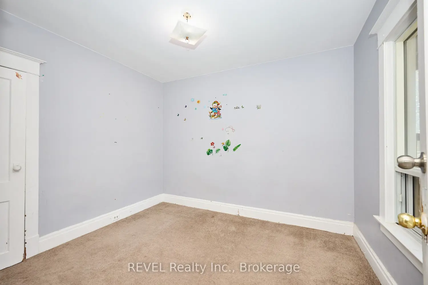 Additional image 10 of 5806 Prince Edward Avenue