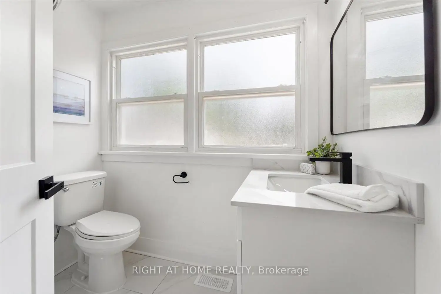 Additional image 11 of 6372 Maitland Avenue