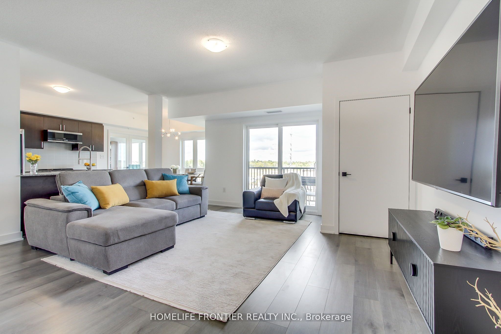 Additional image 5 of 318-4 Spice Way, Barrie, ON, L9J 0M2
