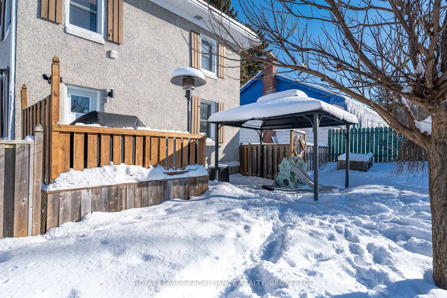 Additional image 18 of 40 Elm Street