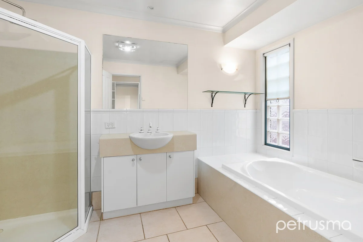 Additional image 8 of 3 Selby Place, Lindisfarne TAS 7015