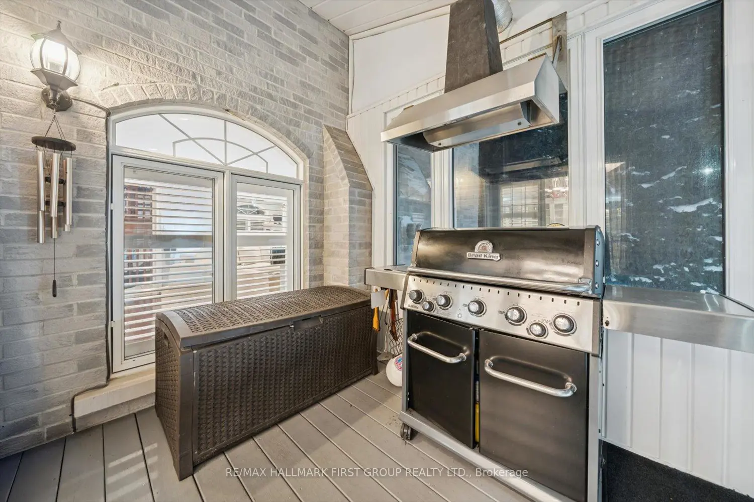 Additional image 15 of 1779 Woodview Avenue