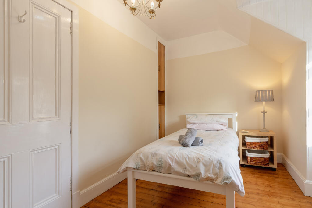 Additional image 26 of , Keith, AB55