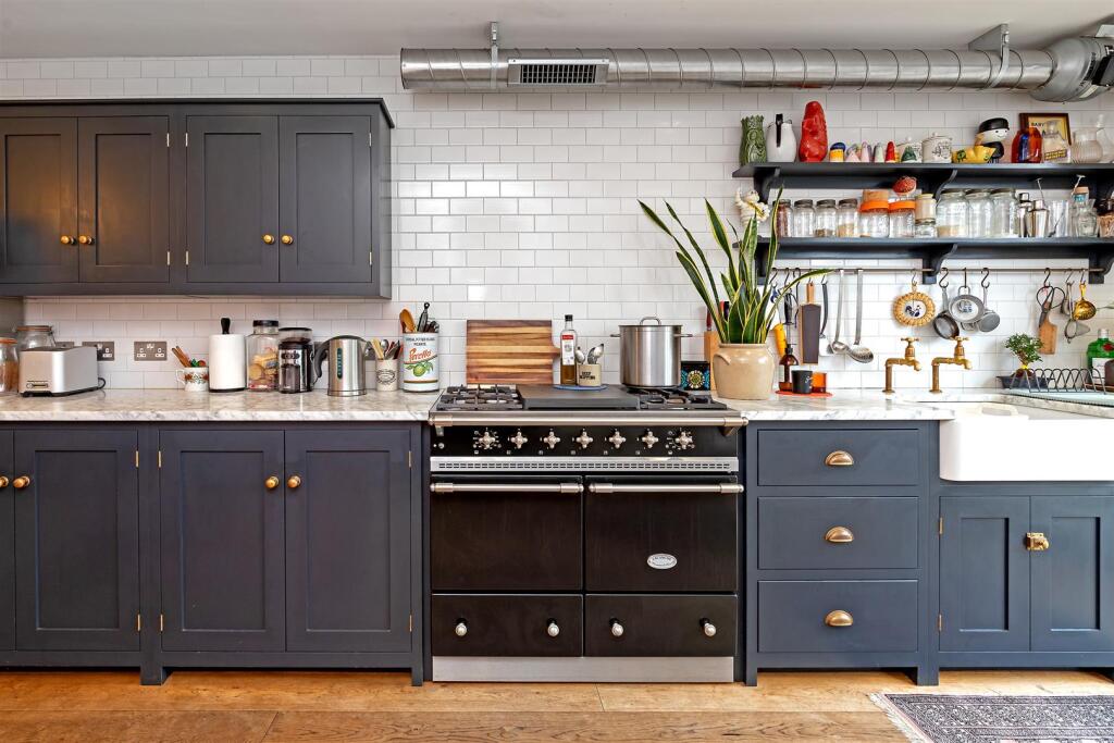 Additional image 23 of Castle Road, St. Albans