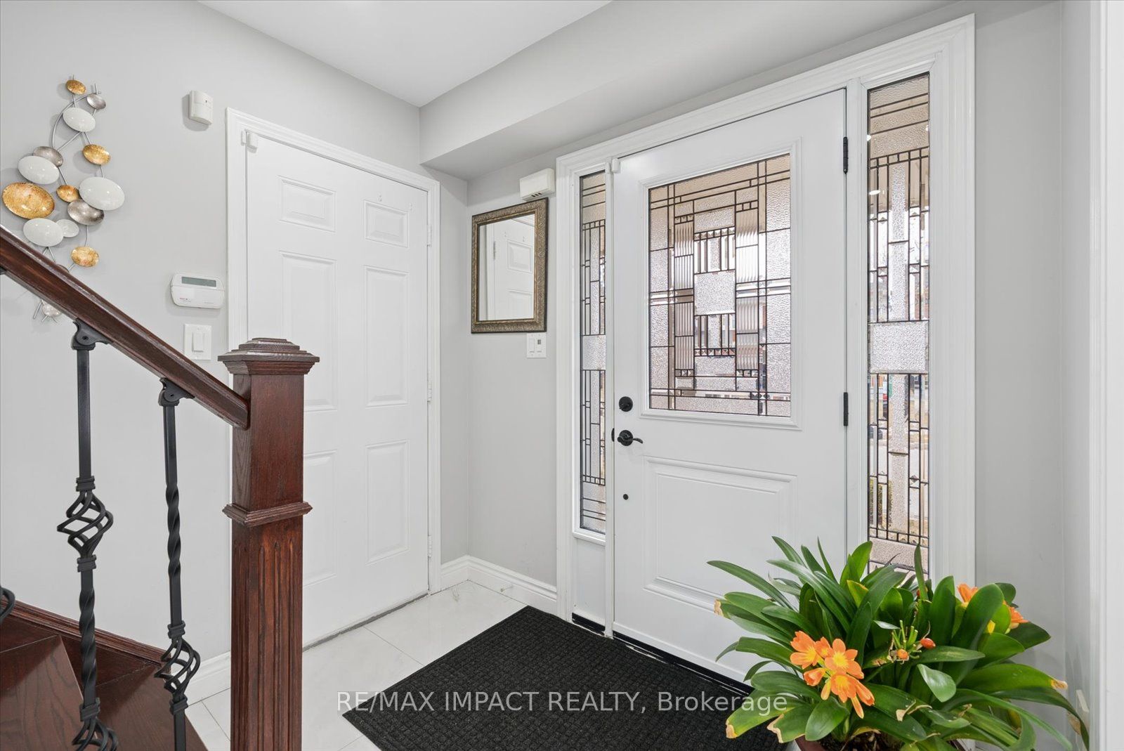 Additional image 6 of 21 Decker Hollow Circle, Brampton, ON, L6X 0K9