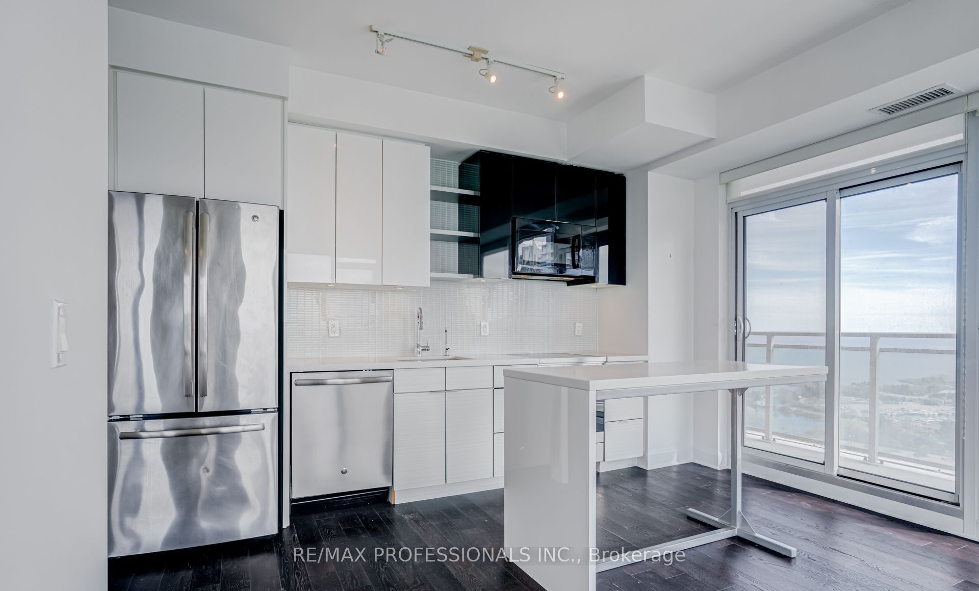 Additional image 6 of 2903-33 Shore Breeze Drive, Toronto, ON, M8V 0G1