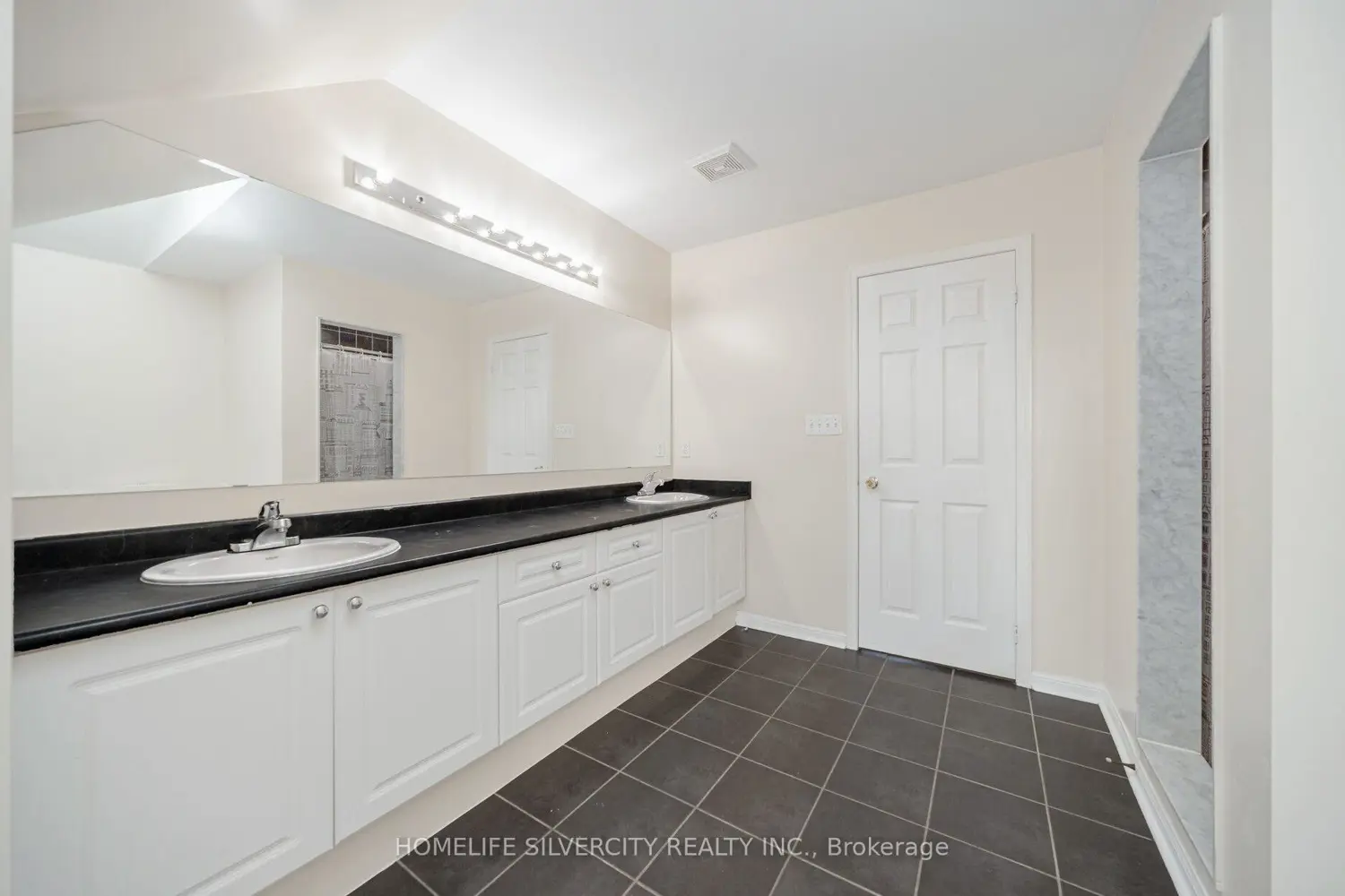 Additional image 14 of 14 Alboreto Way