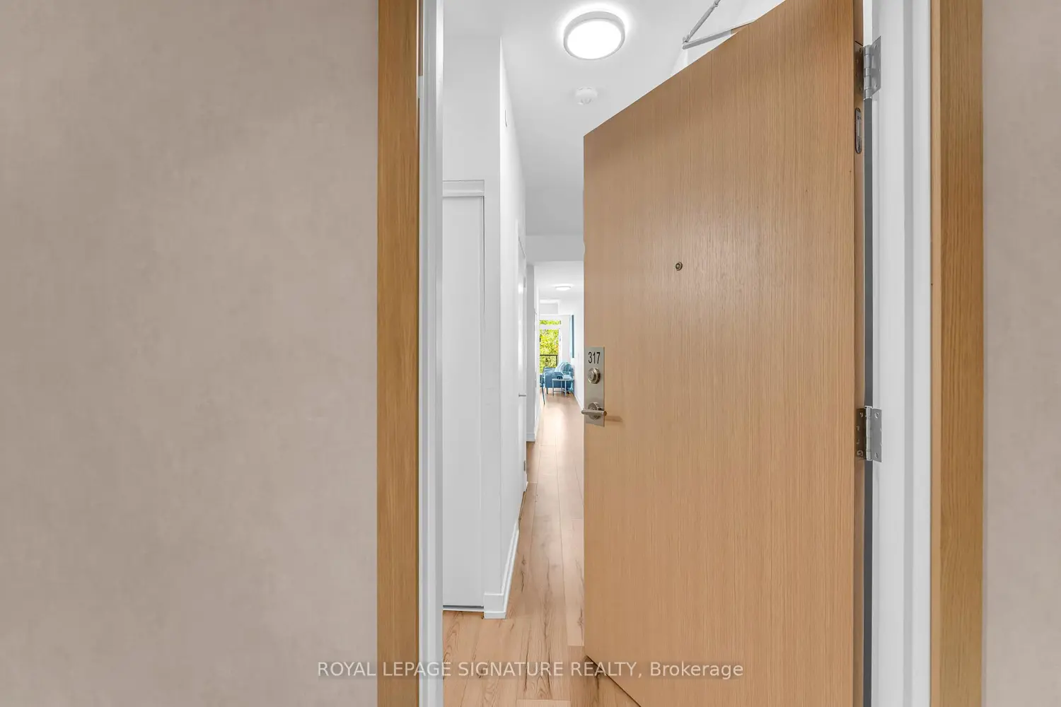 Additional image 2 of 1195 The Queensway 317