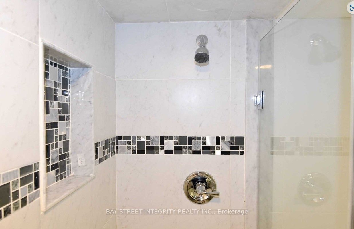 Additional image 4 of Bsmt-220 Sixteen Mile Drive, Oakville, ON, L6M 0T8