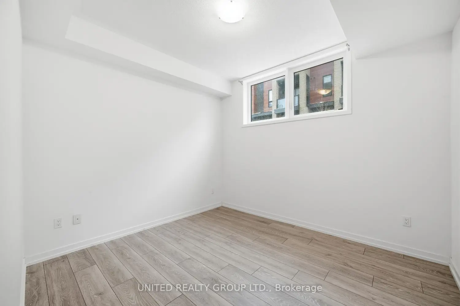 Additional image 15 of 15 Lytham Green Circle 15