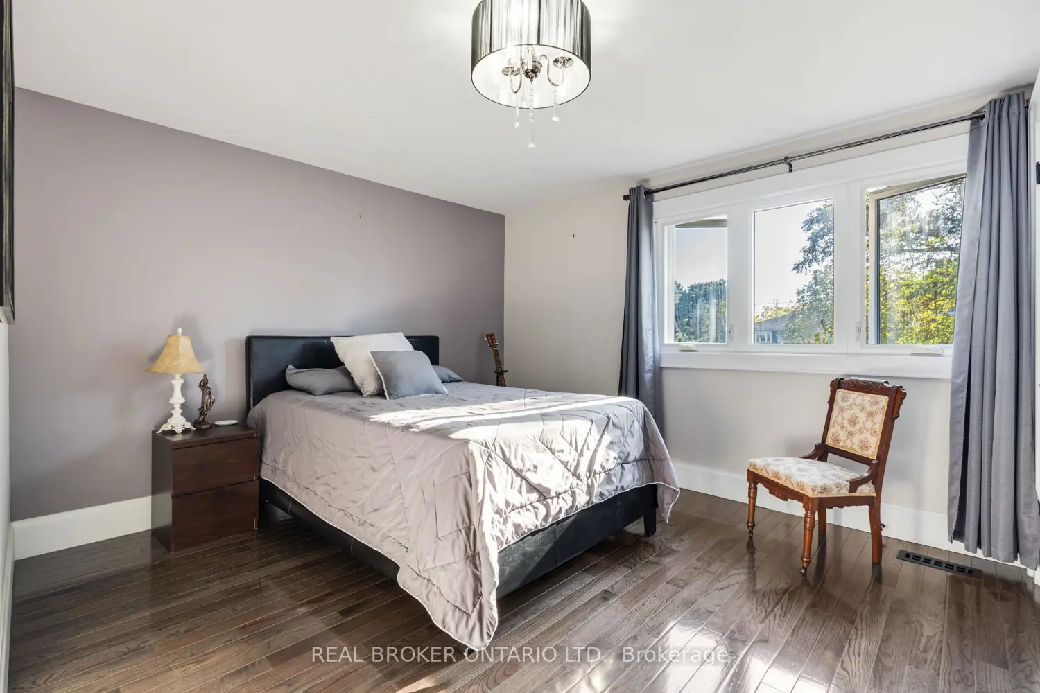 Additional image 18 of 13 Pine Tree Crescent