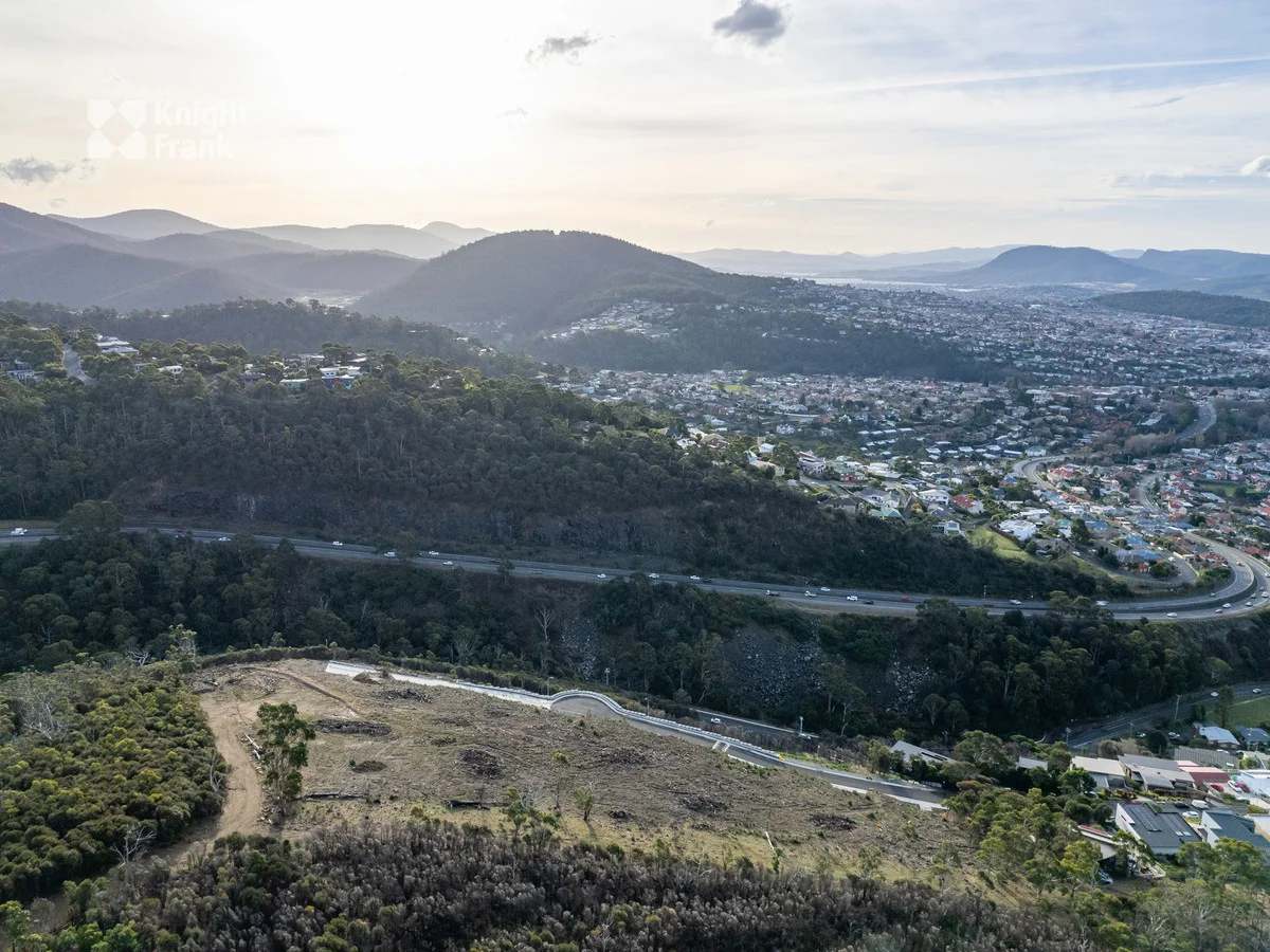 Additional image 9 of 15 Oberon Court, Dynnyrne TAS 7005