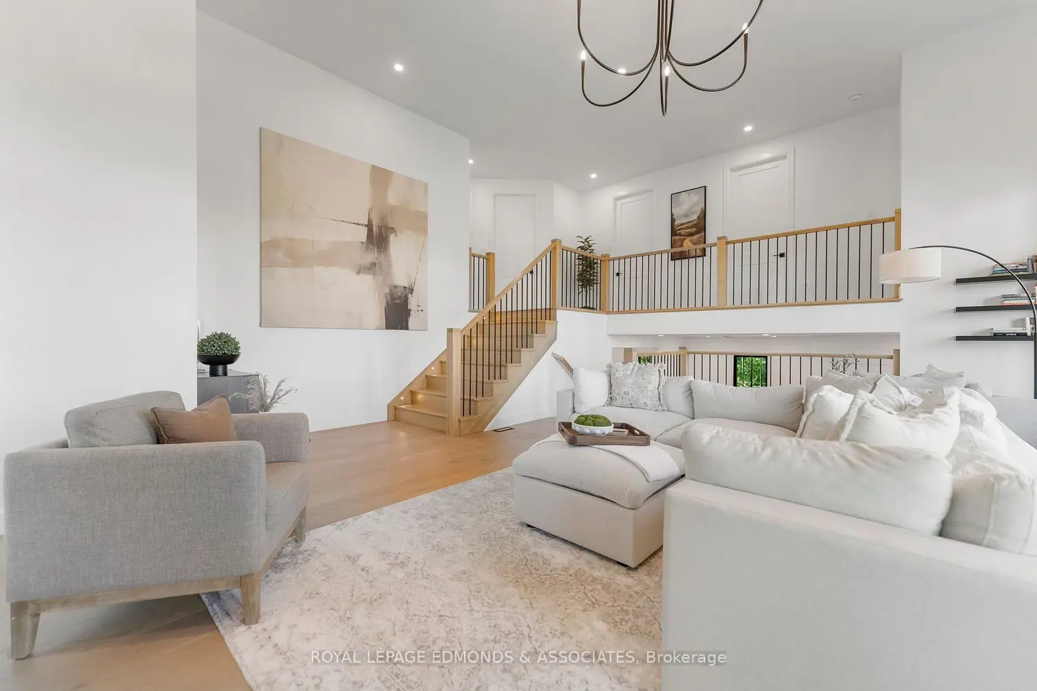 Additional image 8 of 578 Melton Street