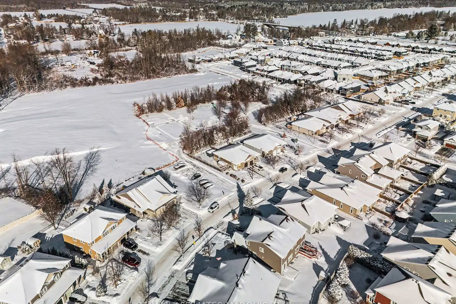 Additional image 19 of 171 Royal Landing Gate