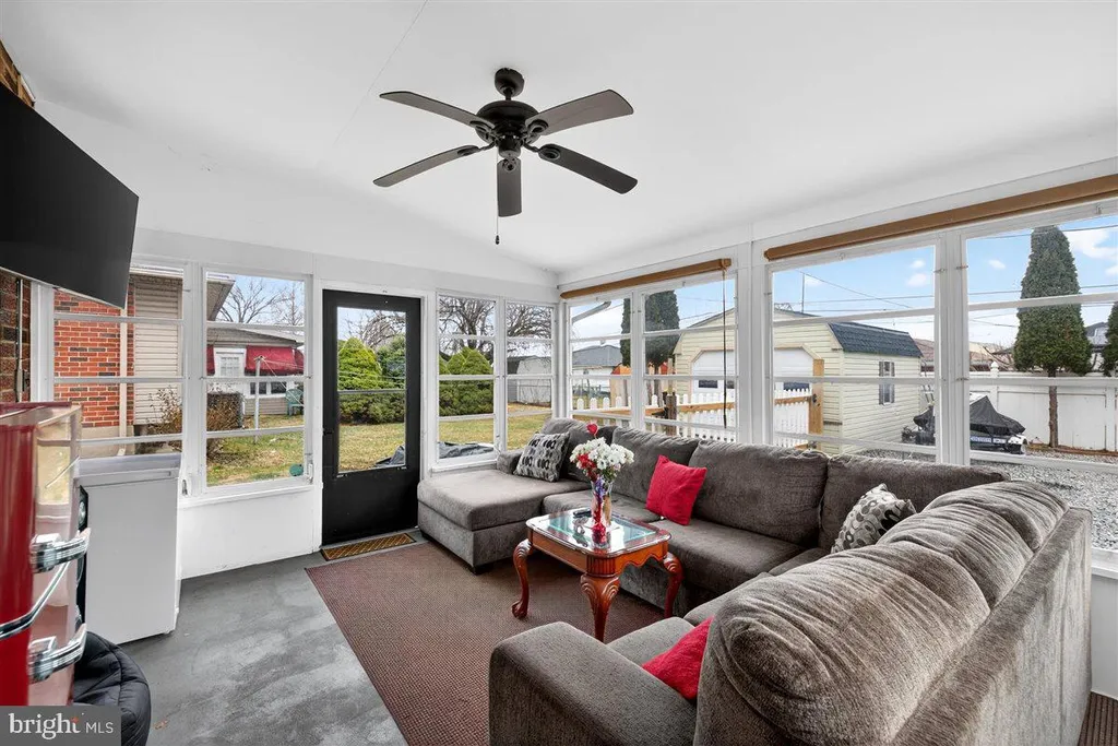 Additional image 15 of 227 Paynter Drive, Wilmington, DE 19804